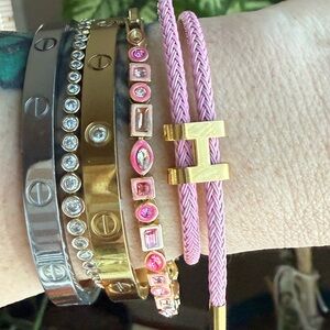 Black Friday Deal!!! Light pink H logo rope bracelet